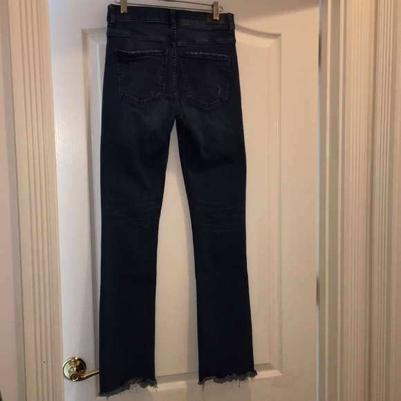 Express High Rise Stretch Plus Barely Boot Jeans - Picture 4 of 8